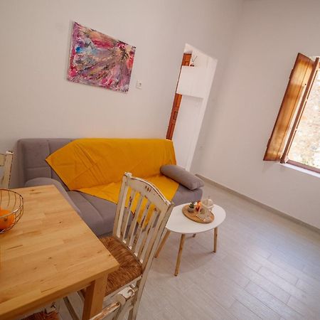 Ritsos Family Apartment Monemvasía Zewnętrze zdjęcie